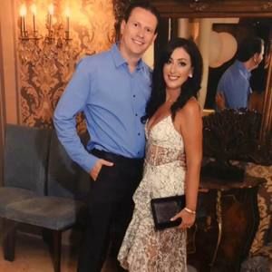 Meet your Posher, Yelena